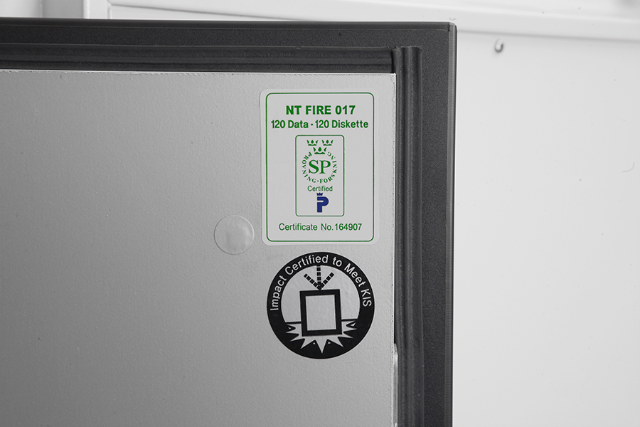 Phoenix Data Commander DS4620 – 120-Minute Data Safe