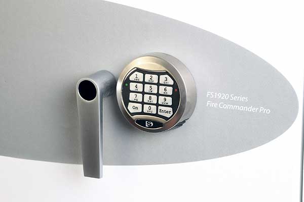 Phoenix Fire Commander Pro FS1920 – S2 Fire & Security Safe