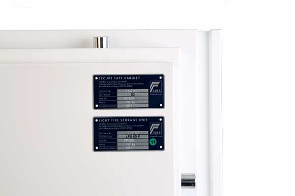 Phoenix Fire Commander Pro FS1920 – S2 Fire & Security Safe